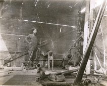 Jermain08 Another inside view of the rig.